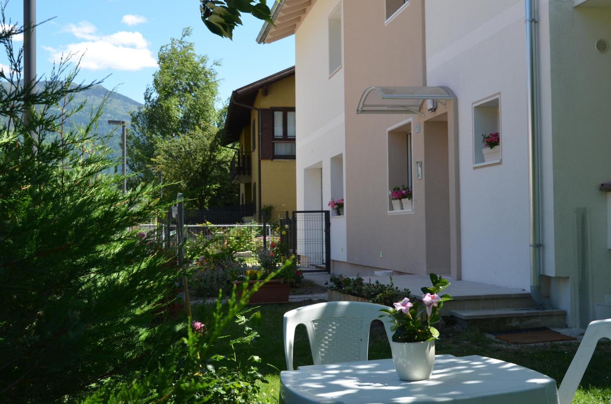 Ca' Del Lauro Apartment Caldonazzo Ngoại thất bức ảnh